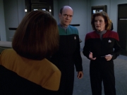 extant_StarTrek_VOY_5x08-NothingHuman_00588.jpg