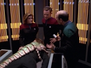 extant_StarTrek_VOY_5x08-NothingHuman_00652.jpg