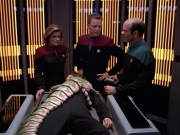 extant_StarTrek_VOY_5x08-NothingHuman_00654.jpg