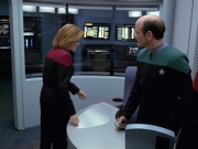 Filename=extant_StarTrek_VOY_5x08-NothingHuman_00677.jpg
Filesize=179KiB
Dimensions=1200x900
Date added=Nov 12, 2019 extant_StarTrek_VOY_5x08-NothingHuman_00677.jpg