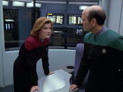 extant_StarTrek_VOY_5x08-NothingHuman_00680.jpg