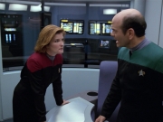 extant_StarTrek_VOY_5x08-NothingHuman_00682.jpg