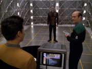 Filename=extant_StarTrek_VOY_5x08-NothingHuman_00786.jpg
Filesize=237KiB
Dimensions=1200x900
Date added=Nov 12, 2019 extant_StarTrek_VOY_5x08-NothingHuman_00786.jpg