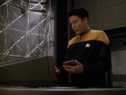 Filename=extant_StarTrek_VOY_5x08-NothingHuman_00846.jpg
Filesize=201KiB
Dimensions=1200x900
Date added=Nov 12, 2019 extant_StarTrek_VOY_5x08-NothingHuman_00846.jpg