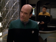 extant_StarTrek_VOY_5x08-NothingHuman_00855.jpg