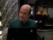 extant_StarTrek_VOY_5x08-NothingHuman_00856.jpg