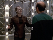 Filename=extant_StarTrek_VOY_5x08-NothingHuman_00860.jpg
Filesize=212KiB
Dimensions=1200x900
Date added=Nov 12, 2019 extant_StarTrek_VOY_5x08-NothingHuman_00860.jpg