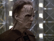 extant_StarTrek_VOY_5x08-NothingHuman_00878.jpg