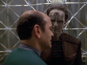 extant_StarTrek_VOY_5x08-NothingHuman_00883.jpg