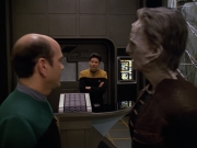 Filename=extant_StarTrek_VOY_5x08-NothingHuman_00893.jpg
Filesize=160KiB
Dimensions=1200x900
Date added=Nov 12, 2019 extant_StarTrek_VOY_5x08-NothingHuman_00893.jpg