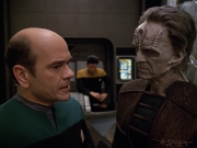 extant_StarTrek_VOY_5x08-NothingHuman_00914.jpg