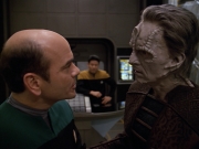 extant_StarTrek_VOY_5x08-NothingHuman_00927.jpg
