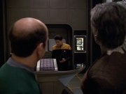 extant_StarTrek_VOY_5x08-NothingHuman_00946.jpg