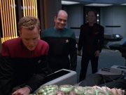 extant_StarTrek_VOY_5x08-NothingHuman_00960.jpg