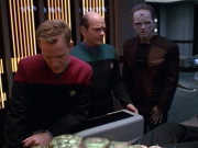 Filename=extant_StarTrek_VOY_5x08-NothingHuman_00963.jpg
Filesize=192KiB
Dimensions=1200x900
Date added=Nov 12, 2019 extant_StarTrek_VOY_5x08-NothingHuman_00963.jpg