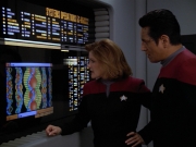 extant_StarTrek_VOY_5x08-NothingHuman_01107.jpg