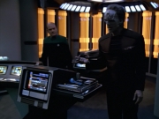 Filename=extant_StarTrek_VOY_5x08-NothingHuman_01290.jpg
Filesize=190KiB
Dimensions=1200x900
Date added=Nov 12, 2019 extant_StarTrek_VOY_5x08-NothingHuman_01290.jpg