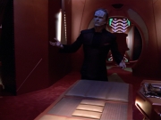 extant_StarTrek_VOY_5x08-NothingHuman_01518.jpg