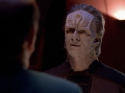 extant_StarTrek_VOY_5x08-NothingHuman_01539.jpg