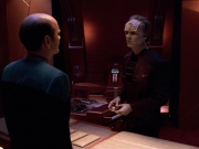 extant_StarTrek_VOY_5x08-NothingHuman_01568.jpg