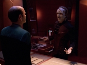 extant_StarTrek_VOY_5x08-NothingHuman_01569.jpg
