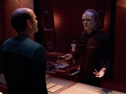 extant_StarTrek_VOY_5x08-NothingHuman_01571.jpg