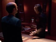 extant_StarTrek_VOY_5x08-NothingHuman_01574.jpg