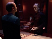 extant_StarTrek_VOY_5x08-NothingHuman_01578.jpg