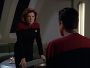 Filename=extant_StarTrek_VOY_5x08-NothingHuman_01624.jpg
Filesize=128KiB
Dimensions=1200x900
Date added=Nov 12, 2019 extant_StarTrek_VOY_5x08-NothingHuman_01624.jpg