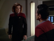 extant_StarTrek_VOY_5x08-NothingHuman_01642.jpg