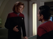 extant_StarTrek_VOY_5x08-NothingHuman_01643.jpg