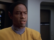 extant_StarTrek_VOY_5x08-NothingHuman_01665.jpg