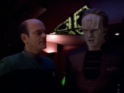Filename=extant_StarTrek_VOY_5x08-NothingHuman_01738.jpg
Filesize=132KiB
Dimensions=1200x900
Date added=Nov 12, 2019 extant_StarTrek_VOY_5x08-NothingHuman_01738.jpg