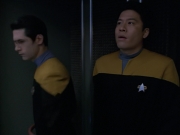 extant_StarTrek_VOY_5x08-NothingHuman_01889.jpg