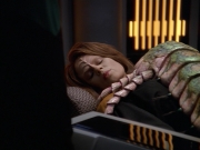 extant_StarTrek_VOY_5x08-NothingHuman_01912.jpg