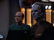 extant_StarTrek_VOY_5x08-NothingHuman_02027.jpg