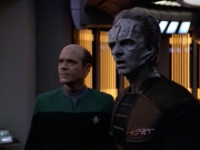 extant_StarTrek_VOY_5x08-NothingHuman_02029.jpg