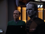 extant_StarTrek_VOY_5x08-NothingHuman_02034.jpg
