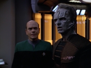 extant_StarTrek_VOY_5x08-NothingHuman_02036.jpg