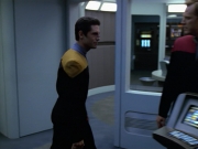 extant_StarTrek_VOY_5x08-NothingHuman_02047.jpg