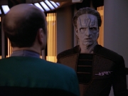extant_StarTrek_VOY_5x08-NothingHuman_02069.jpg