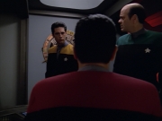 extant_StarTrek_VOY_5x08-NothingHuman_02164.jpg