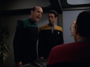 extant_StarTrek_VOY_5x08-NothingHuman_02187.jpg