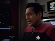 extant_StarTrek_VOY_5x08-NothingHuman_02198.jpg
