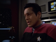 extant_StarTrek_VOY_5x08-NothingHuman_02203.jpg