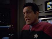 extant_StarTrek_VOY_5x08-NothingHuman_02206.jpg