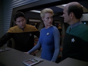 extant_StarTrek_VOY_5x08-NothingHuman_02396.jpg
