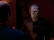 extant_StarTrek_VOY_5x08-NothingHuman_02587.jpg