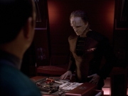 extant_StarTrek_VOY_5x08-NothingHuman_02707.jpg