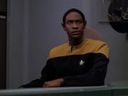 extant_StarTrek_VOY_5x08-NothingHuman_02851.jpg